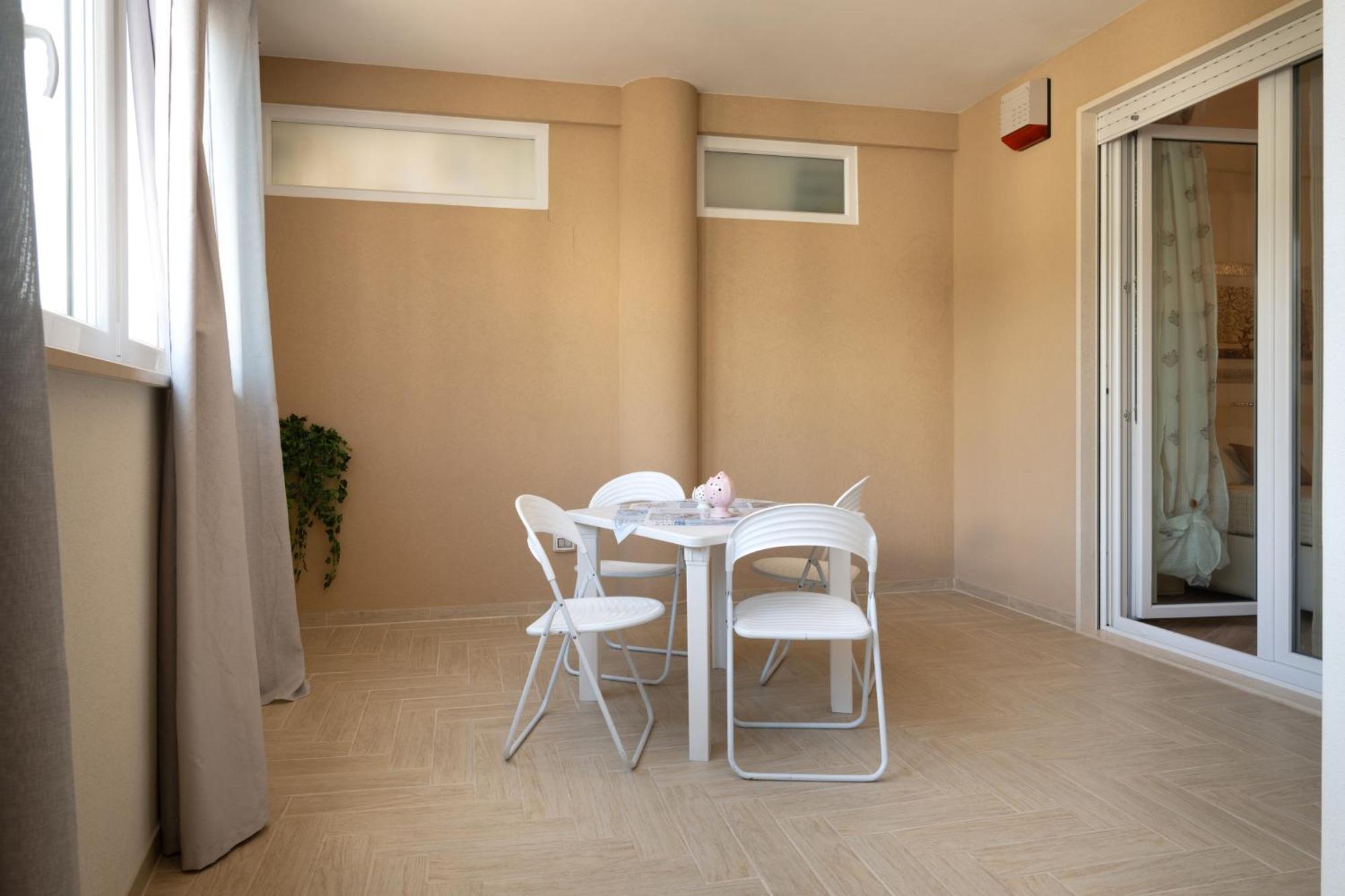 Monopoli Favolosa - Spacious 100Mq Apt. W/ Parking Екстериор снимка