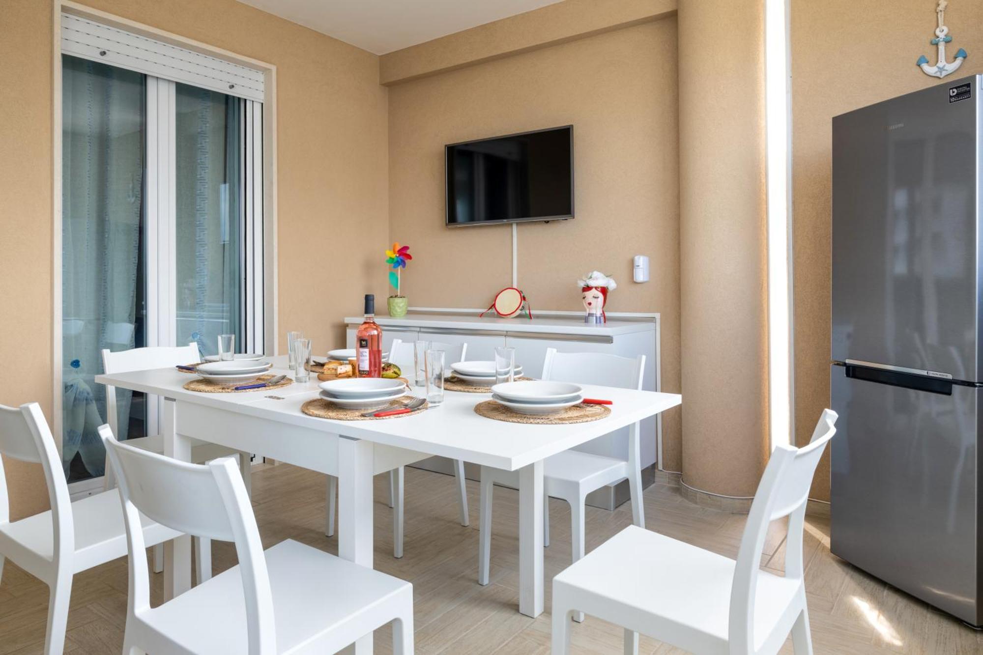 Monopoli Favolosa - Spacious 100Mq Apt. W/ Parking Екстериор снимка